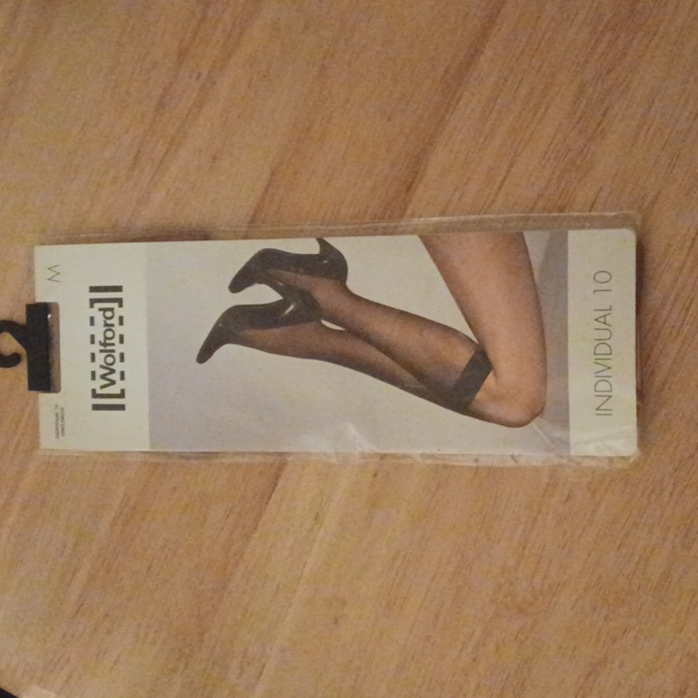 Wolford knee highs